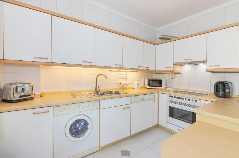Apartamento Dentro Da Marina De Виламура Екстериор снимка